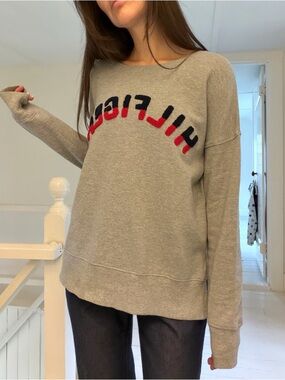 Tommy Hilfiger Letterman Logo Sweatshirt Grey Size S Retail $90